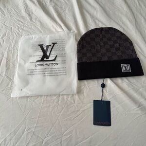Louis Vuitton Damier Knit Cuffed Beanie - Black and Gray
